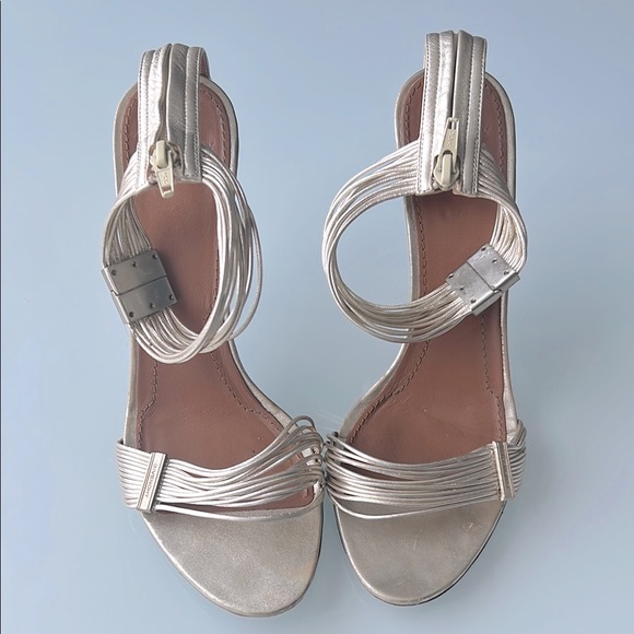 GIVENCHY Leather Multistrap  Heels Elegant Gold  Sz 40.5 EU - Picture 1 of 10